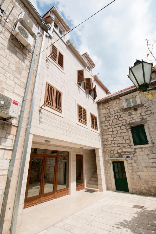 City Center Lux Apartment "Tonci" Omiš Extérieur photo